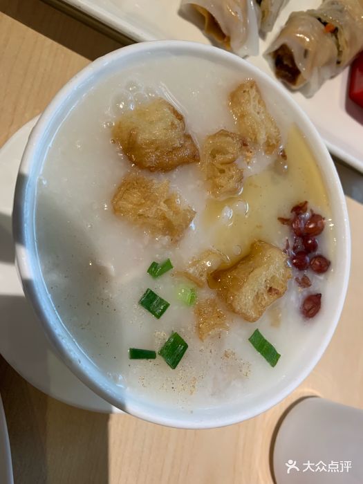 避风塘(三盛广场店)艇仔粥图片