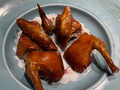 陶陶居脆皮乳鸽-陶陶居酒家(新天地店)