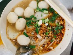 -榮泰米粉湯(Left Shop)