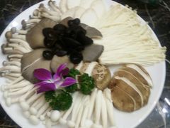 -臻牧壹品雪花牛肉火锅(大兴九臻店)