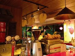 -龙门阵茶屋川菜馆(武康路店)