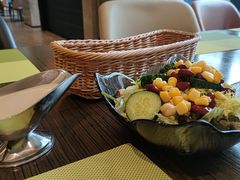 五彩田园沙拉-希尔顿欢朋酒店·欢朋餐厅
