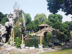 -山明水秀大饭店