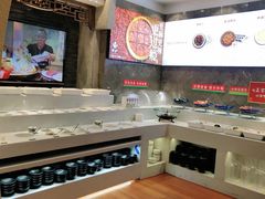 -沸炉重庆老火锅(军事博物馆店)