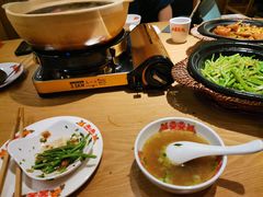 -邹开喜·炭炉鸡煲·海鲜火锅(虹口足球场店)