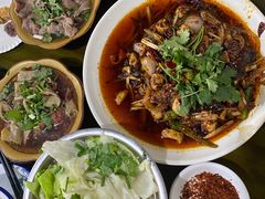 -小杨翘脚牛肉