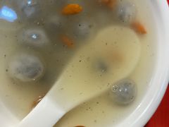 彩色水晶汤圆-巴九门老火锅(来福士打望店)