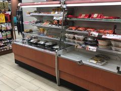 -全家便利店(崂山路四店)
