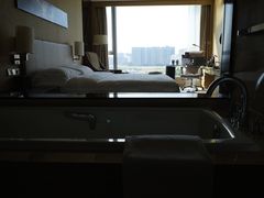 -广州花都皇冠假日酒店