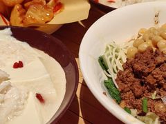 -周小波重庆小面·重庆名小吃(邹容路店)