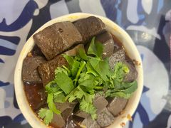 -桥香园过桥米线(国贸店)