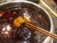 -肖肖酸萝卜鱼火锅(总店)