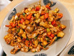 酸辣鸡胗-潇湘阁(尚都SOHO店)