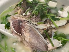 -港丽餐厅(高德置地店)