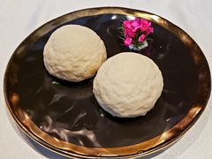 脆皮流沙包-皇朝会.经典传统粤菜(外滩店)