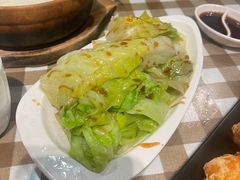 -新大咀港式茶餐厅(宝山万达店)