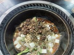 -屈夫人地锅鸡(南充店)