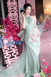 -LOVINA洛维娜婚纱礼服