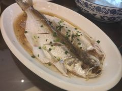 清蒸白水鱼-品渔味湖鲜馆(拈花湾店)
