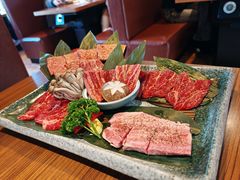 炼火拼盘-炼火烤肉店
