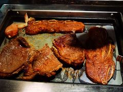 -阪尚皇·原切牛排·烤肉火锅自助(北京路店)