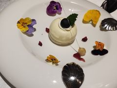 -晶雅花园西餐厅(南京首店)