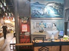 -琥珀老六龙虾(四里河店)