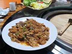 -人民公社铁锅炖·东北菜(卫国道店)