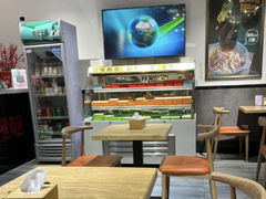 -极有家小鱼小鸡石锅煲(佳兆业店)
