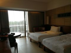 -三亚湾海居铂尔曼度假酒店