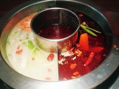 -佬土鹅肠火锅(解放路店)