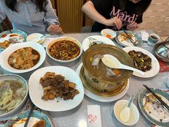 -汗腾格里·风味餐厅(新疆驻京办店)