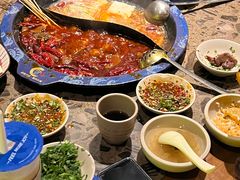 -舒家大院重庆老火锅(纪念塔店)