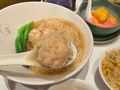 -晶荷轩(香港迪士尼乐园酒店)