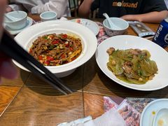 -黄泥岗·地道湖北菜(奥特莱斯店)