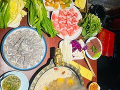 -郡王府老北京铜锅涮肉(潍坊万达店)