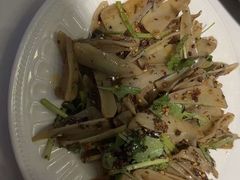 -嗨辣小聚·盘锦河蟹·海鲜烧烤龙虾(盘锦十年好店)