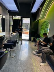 -不迫先生专业男士剪发