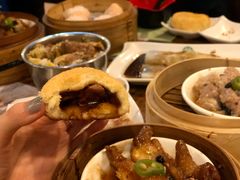 酥皮焗叉烧包-添好运点心专门店(深水埗店)