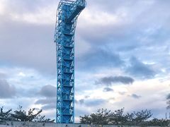 -亚龙湾中心广场