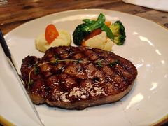-SISTERS BAR RESTAURANT川意酒馆(嘉善老市H楼店)