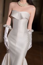 -艾米丽婚纱礼服