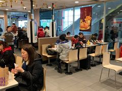 -麦当劳(轻轨曹杨路店)