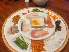 -芸南道·过桥米线(昆明老街旗舰店)