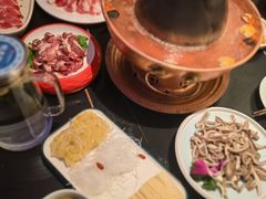 -额尔敦传统涮(公园西路店)