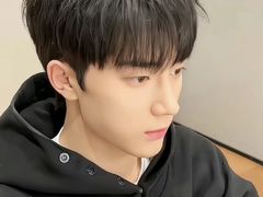 -凤凰汇购物中心
