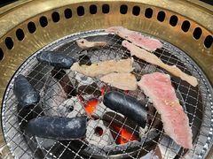 -山川小町·极番烧肉(新地假日广场店)