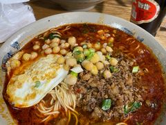 -丁丁猫重庆小面(徐州路店)