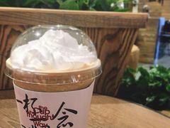 香草拿铁飘雪-太平洋咖啡(青岛万象城店)