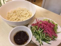 -黑八私房老北京炸酱面